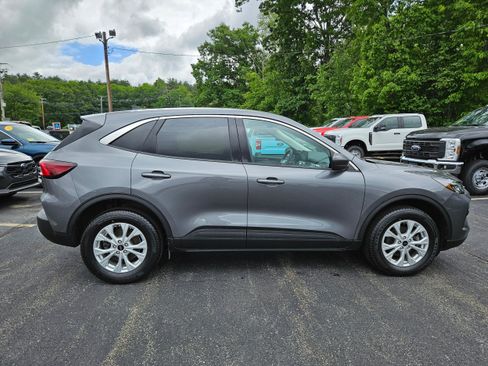 Used 2024 Ford Escape Active AWD/4WD image 4