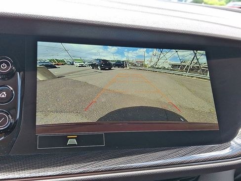 Used 2023 Buick Envision Preferred w/ Sport Touring Package AWD/4WD image 16