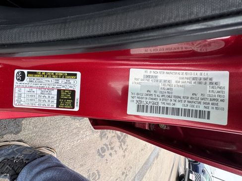 Used 2018 MAZDA MAZDA3 Touring image 29