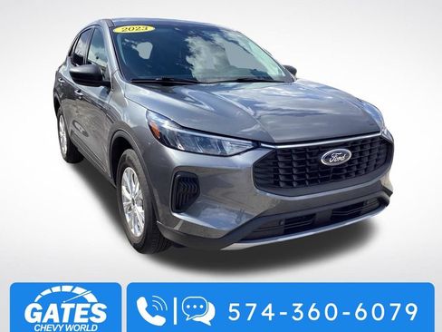 Used 2023 Ford Escape Active AWD/4WD image 1