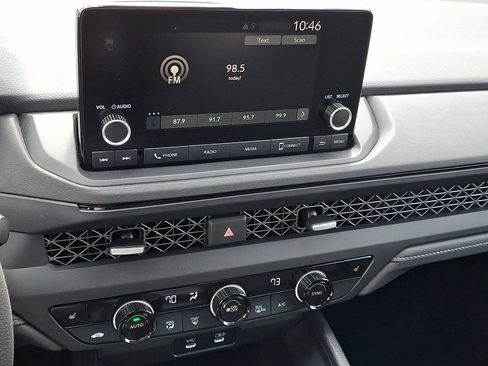 Certified 2025 Honda Accord SE image 16