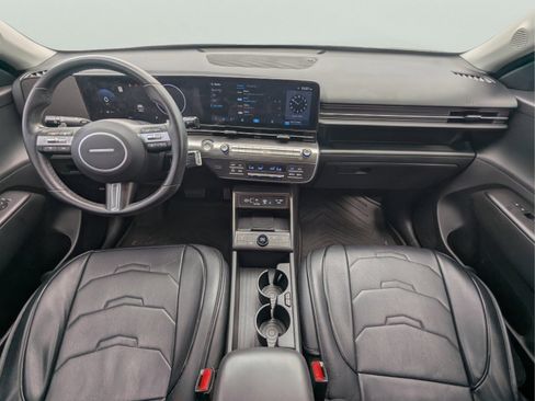 Used 2025 Hyundai Kona SEL FWD image 13