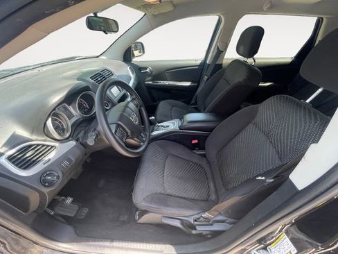 Used 2013 Dodge Journey SXT w/ Flexible Seating Group FWD image 9