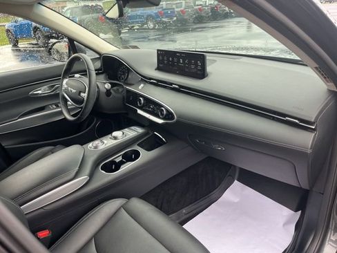 Used 2023 Genesis GV70 2.5T w/ Select Package image 22