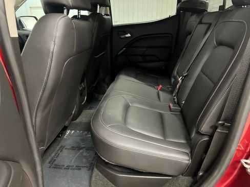 Certified 2018 GMC Canyon SLT w/ Trailering Package image 14