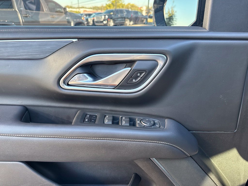 Used 2021 GMC Yukon SLT RWD image 11