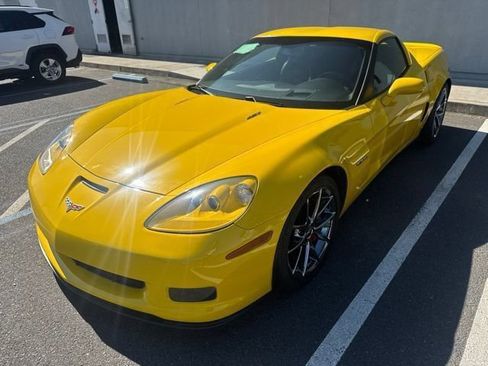 Used 2006 Chevrolet Corvette Z06 RWD image 2