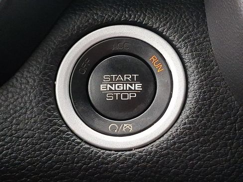 Used 2022 RAM 1500 Big Horn AWD/4WD image 28