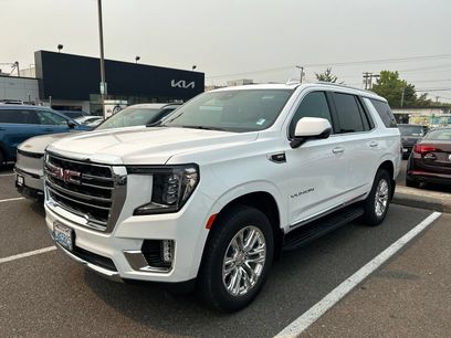 Used 2023 GMC Yukon SLT w/ SLT Premium Package