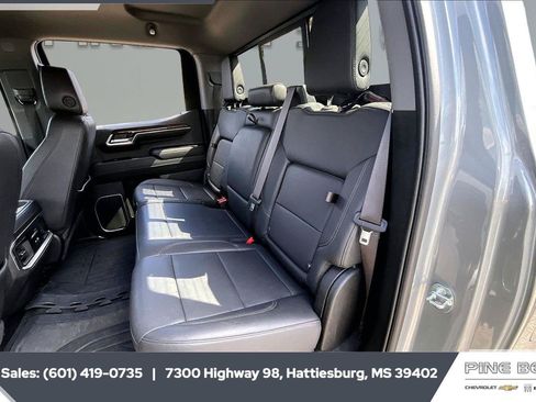 Used 2023 GMC Sierra 1500 Elevation w/ Elevation Premium Package AWD/4WD image 20