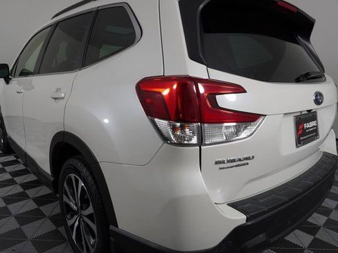 Used 2020 Subaru Forester Limited image 12