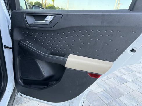 Used 2020 Ford Escape SEL FWD image 19