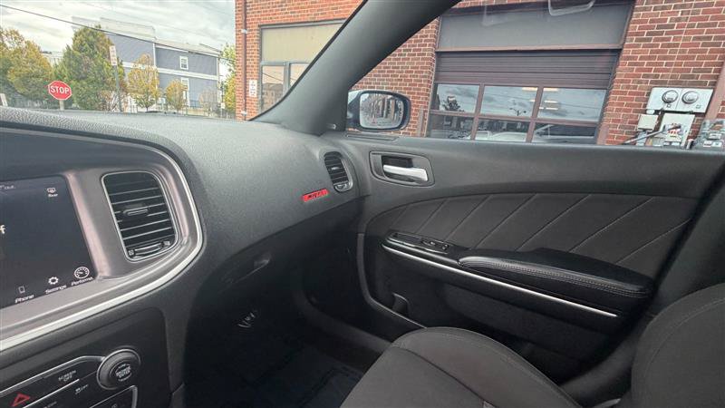 Used 2020 Dodge Charger Scat Pack RWD image 36