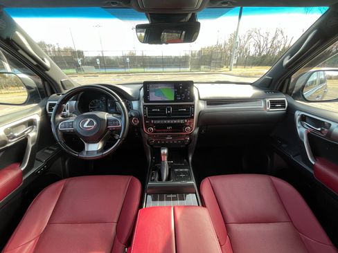 Used 2023 Lexus GX 460 Premium w/ Premium Package AWD/4WD image 34