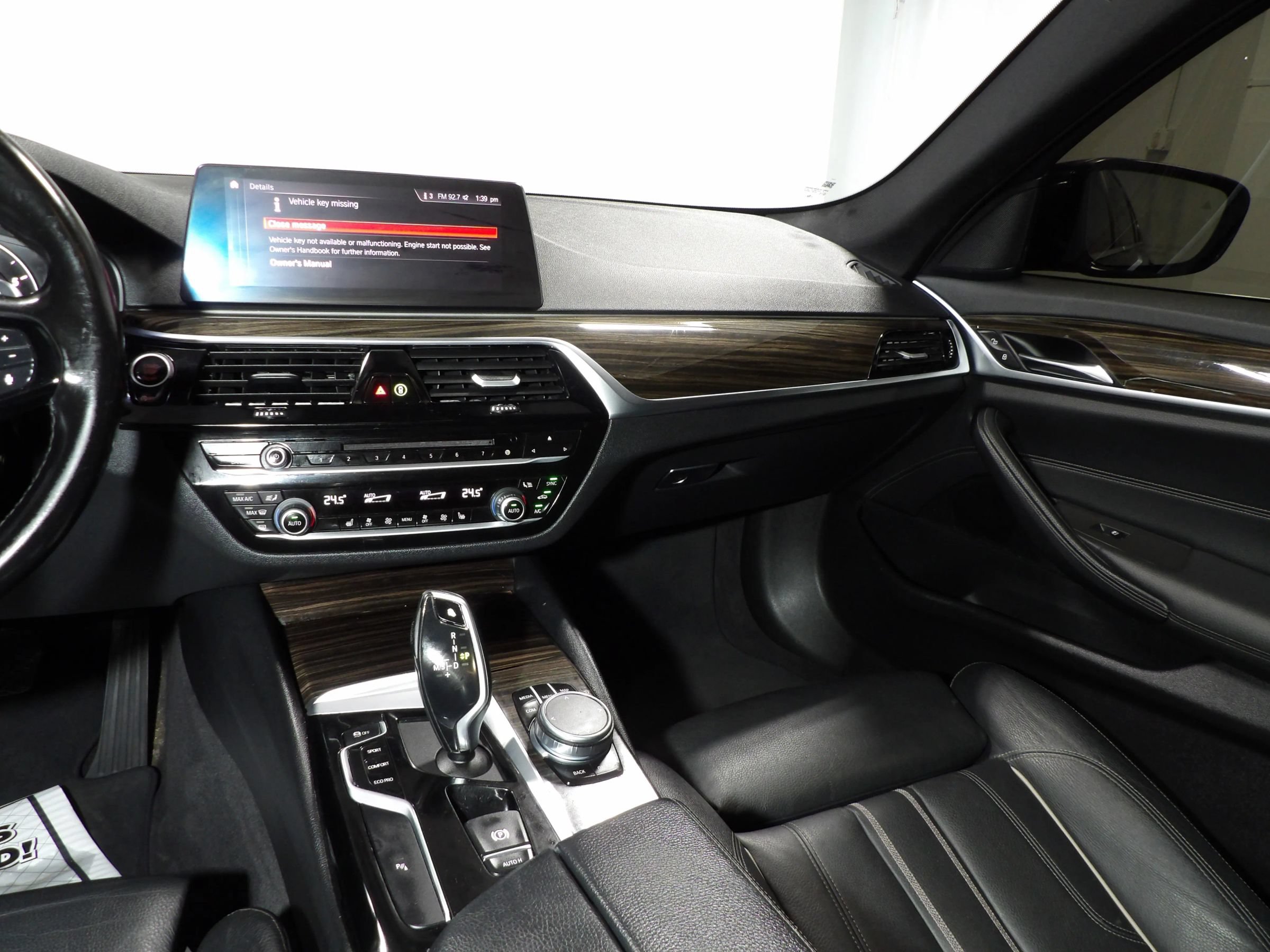 Used 2019 BMW 530i w/ Convenience Package RWD image 14