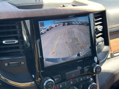 Used 2022 RAM 1500 Limited AWD/4WD image 30