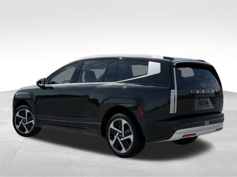 New 2026 Hyundai Ioniq 9 Limited image 5