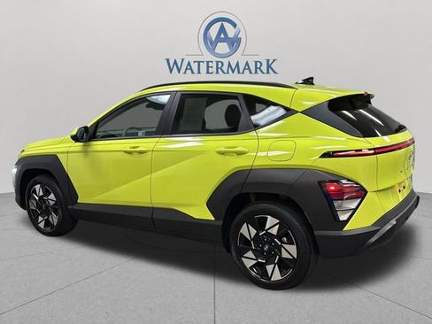Used 2024 Hyundai Kona SEL w/ Convenience Package FWD image 3