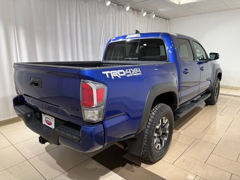 Used 2022 Toyota Tacoma TRD Off-Road w/ Technology Package image 5