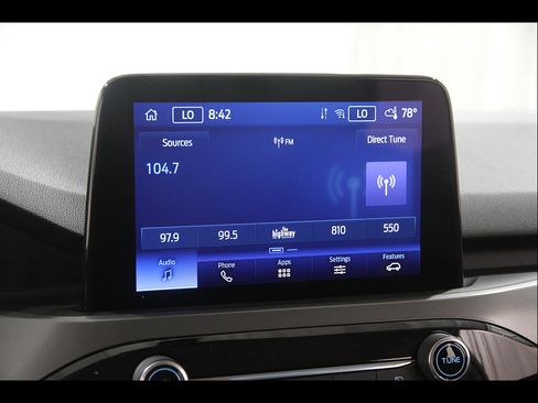Used 2024 Ford Escape Active w/ Cold Weather Package FWD image 10