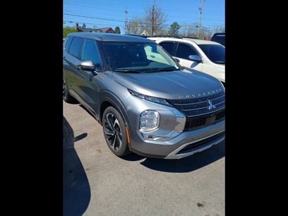 Used 2023 Mitsubishi Outlander SE