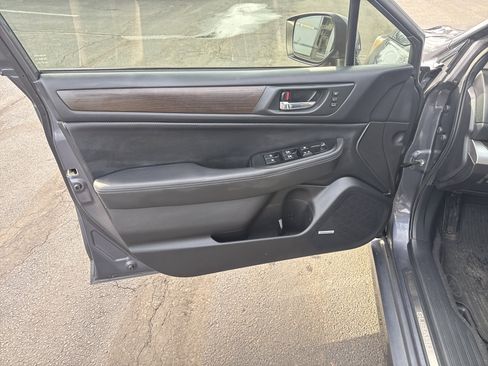 Used 2015 Subaru Legacy 3.6R Limited image 15