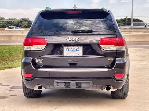 Used 2021 Jeep Grand Cherokee Overland AWD/4WD image 6