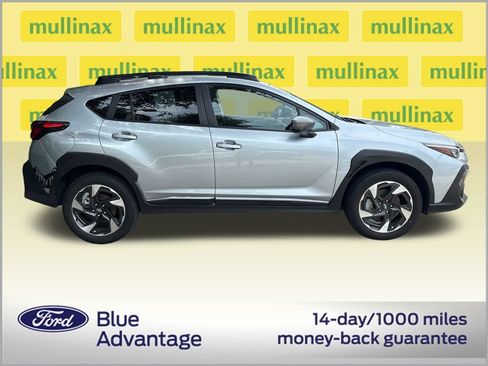 Used 2024 Subaru Crosstrek 2.5i Limited w/ Popular Package #3A AWD/4WD image 2