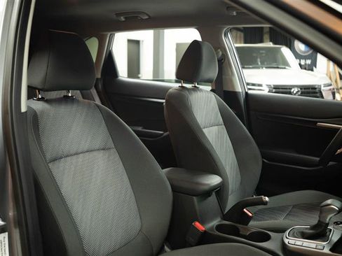 Used 2026 Kia Seltos LX AWD/4WD image 14