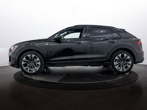 Certified 2025 Audi Q8 Prestige w/ Prestige Package image 6