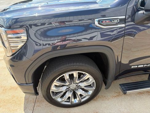 Certified 2025 GMC Sierra 1500 Denali w/ Denali Reserve Package AWD/4WD image 7