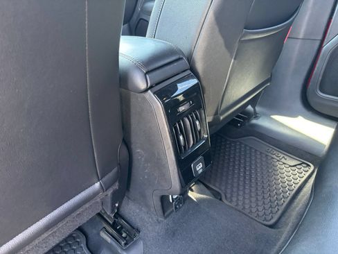 Used 2025 Jeep Compass Trailhawk AWD/4WD image 22