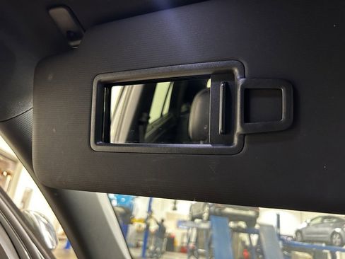 Used 2024 Volkswagen Atlas Cross Sport SE image 6