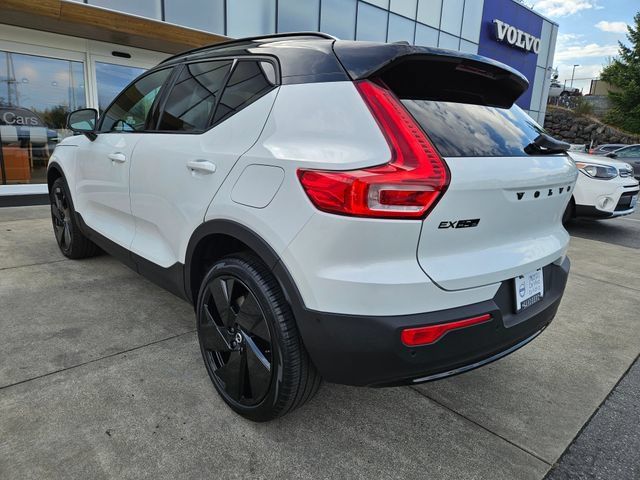 Certified 2026 Volvo EX40 Ultra AWD/4WD image 7
