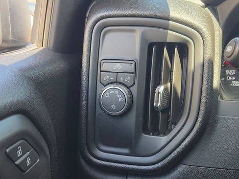 Used 2025 Chevrolet Silverado 1500 Custom w/ Turbomax Blackout Package RWD image 32