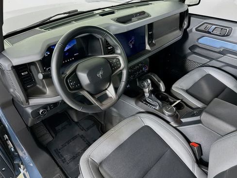 Used 2024 Ford Bronco Big Bend AWD/4WD image 2