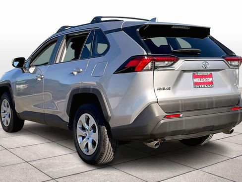 Used 2019 Toyota RAV4 LE w/ Carpet Mat Package image 13