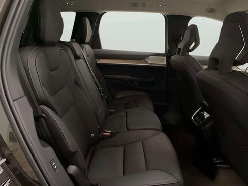Used 2025 Volvo EX90 Ultra AWD/4WD image 71