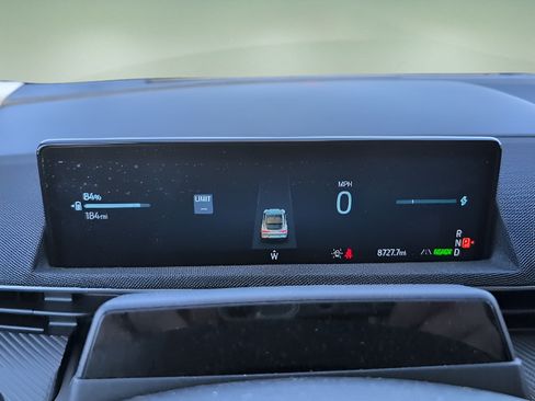 Used 2025 Ford Mustang Mach-E Select AWD/4WD image 17