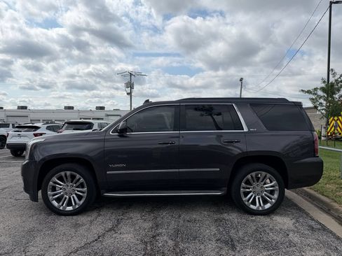 Used 2016 GMC Yukon SLT w/ Premium Edition AWD/4WD image 2