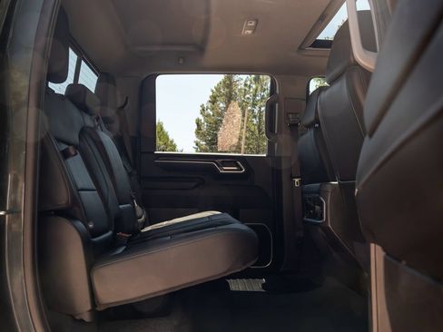 Used 2025 Chevrolet Silverado 3500 LTZ w/ LTZ Plus Package AWD/4WD image 29