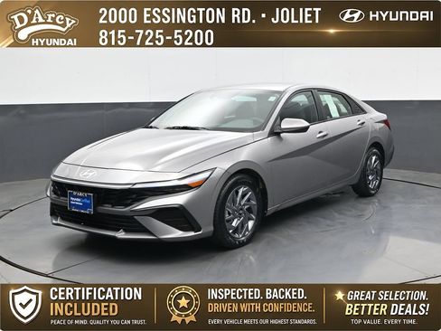 Certified 2024 Hyundai Elantra SEL FWD image 1