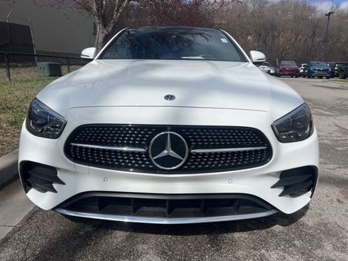 Used 2021 Mercedes-Benz E 350 4MATIC Sedan image 2