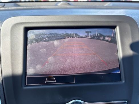 Used 2024 Chevrolet Equinox LT image 20