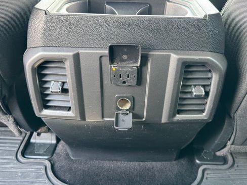 Used 2016 Ford F150 XLT w/ Equipment Group 302A Luxury AWD/4WD image 7