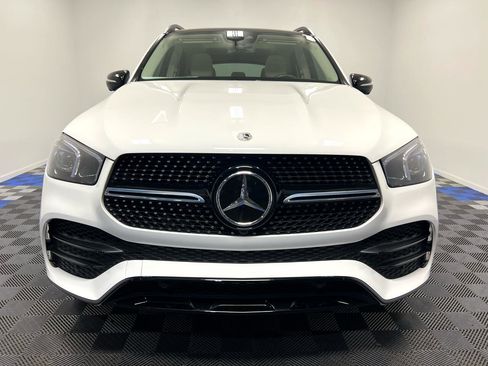 Used 2022 Mercedes-Benz GLE 350 4MATIC w/ AMG Line Exterior image 2