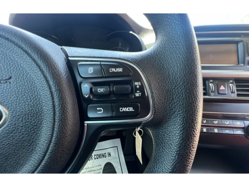 Used 2016 Kia Optima LX FWD image 20
