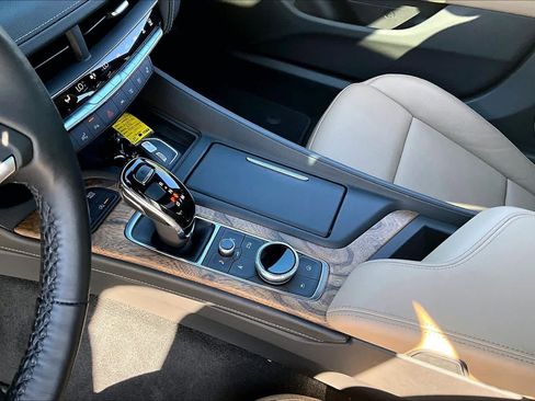Used 2025 Cadillac CT5 Premium Luxury RWD image 17