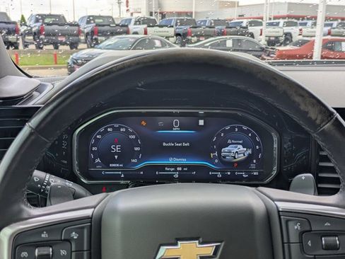 Used 2023 Chevrolet Silverado 1500 LTZ w/ LTZ Convenience Package II AWD/4WD image 10
