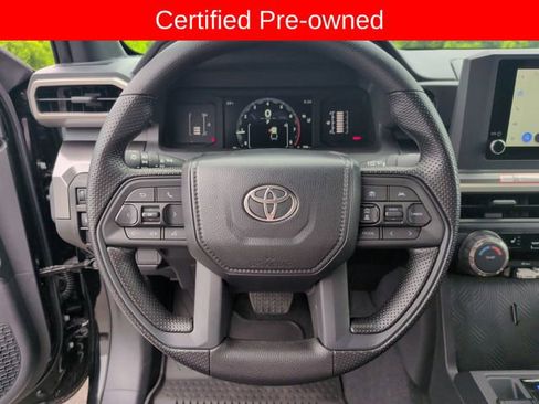 Certified 2025 Toyota Tacoma SR5 AWD/4WD image 14